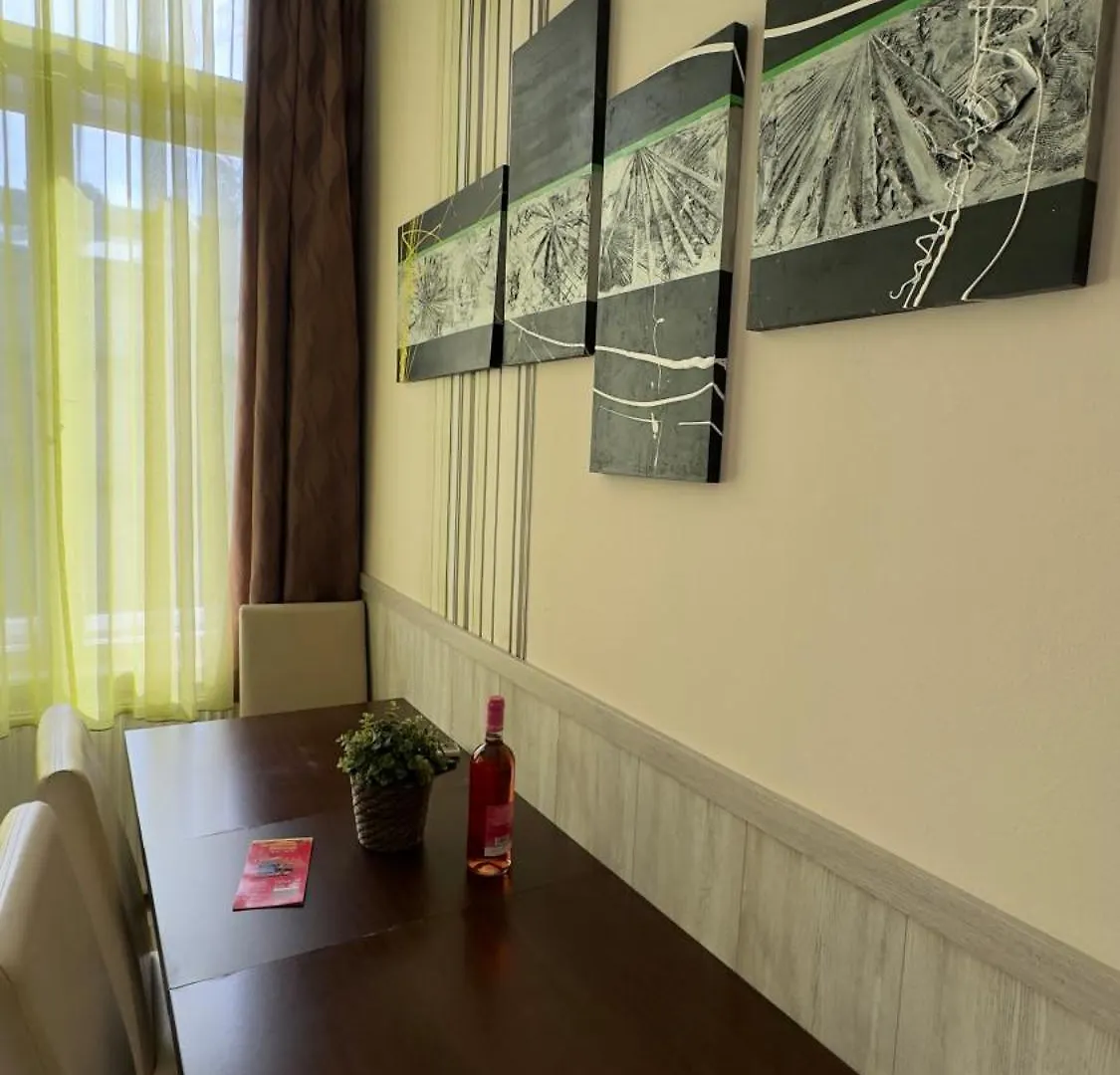 Fashionstreet City Center Blue Apartment Budapest